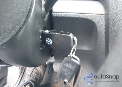 2008 Volkswagen Rabbit S из США, поврежденный, VIN WVWCB71K08W223728